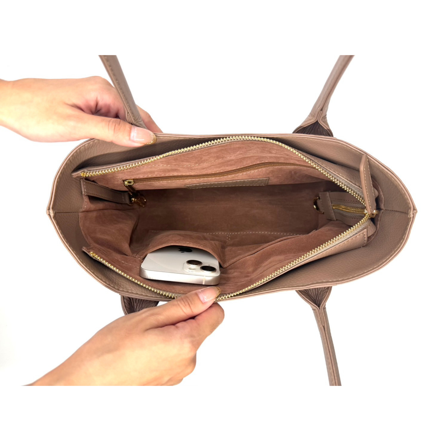 Demi Zoe Shoulder Bag